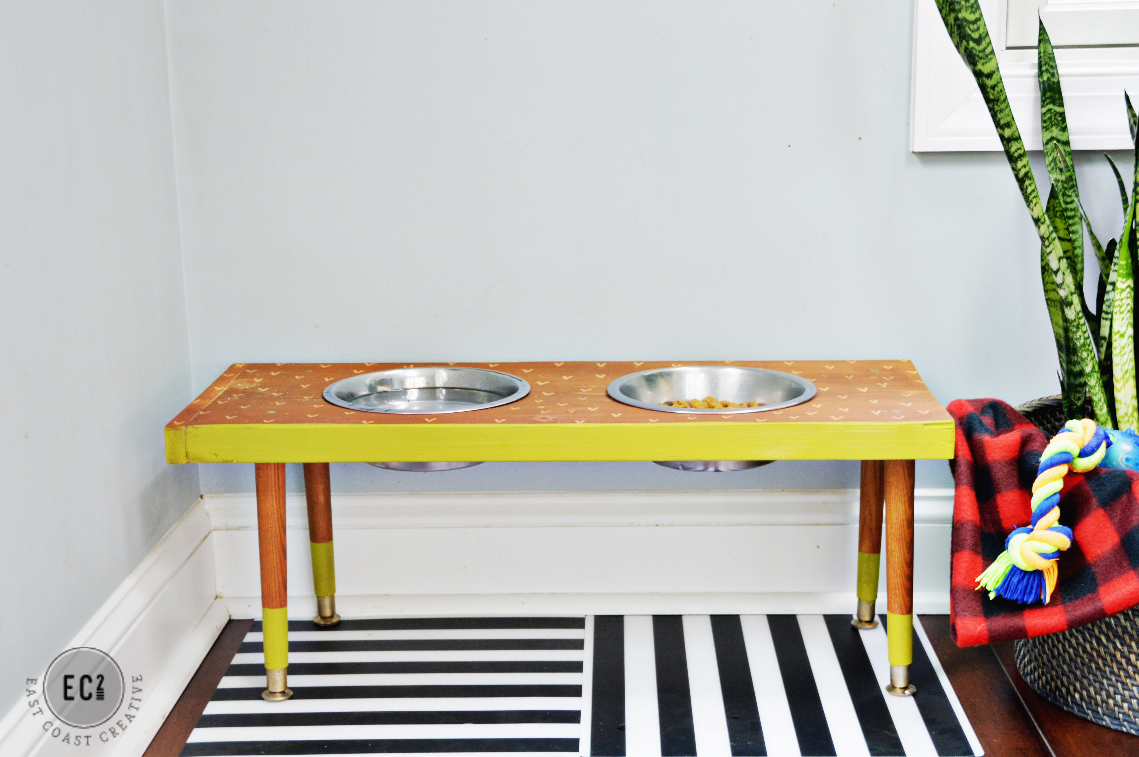 Best ideas about DIY Dog Feeding Station
. Save or Pin DIY Pet Feeding Station Now.