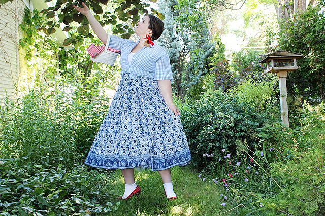 Best ideas about DIY Dorothy Costume No Sew
. Save or Pin DIY No Sew Dorothy Inspired Costume Now.