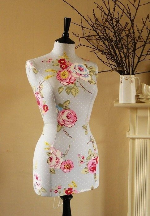 Best ideas about DIY Dress Form
. Save or Pin diy dress form Never would have thought it d be that easy Now.