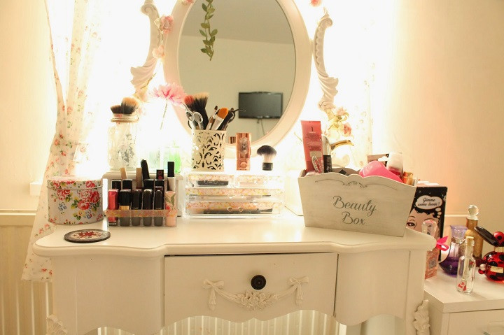 Best ideas about DIY Dressing Table
. Save or Pin DIY Furniture Ideas Dressing Tables to Brighten the Now.
