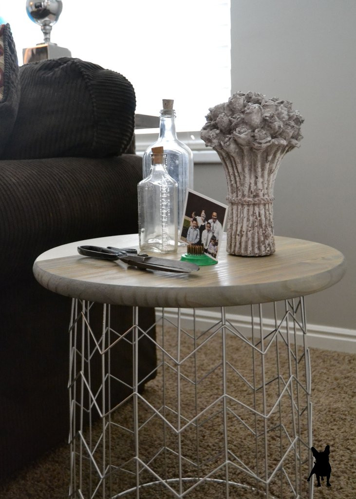 Best ideas about DIY End Table
. Save or Pin DIY Side Table seeLINDSAY Now.