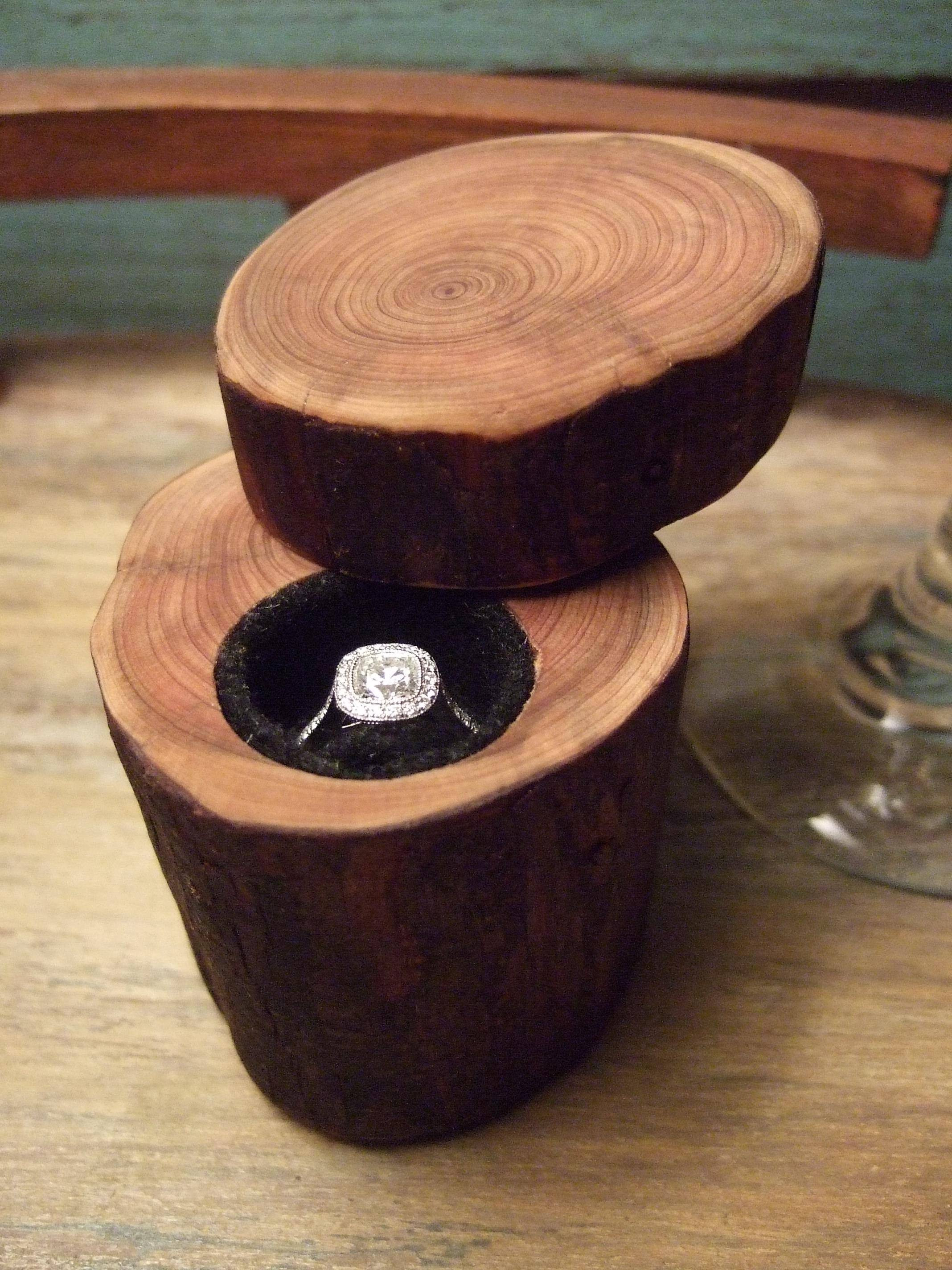 Best ideas about DIY Engagement Ring Box
. Save or Pin DIY Wedding Engagement Ring Box Made Out A Tree Branch Now.
