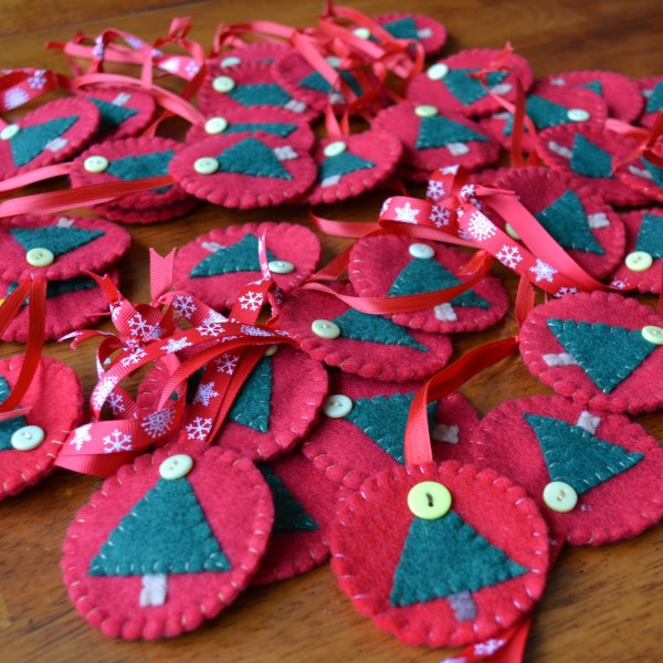 Best ideas about DIY Felt Christmas Ornaments
. Save or Pin 20 Easy Christmas crafts ideas for your holiday decor Now.
