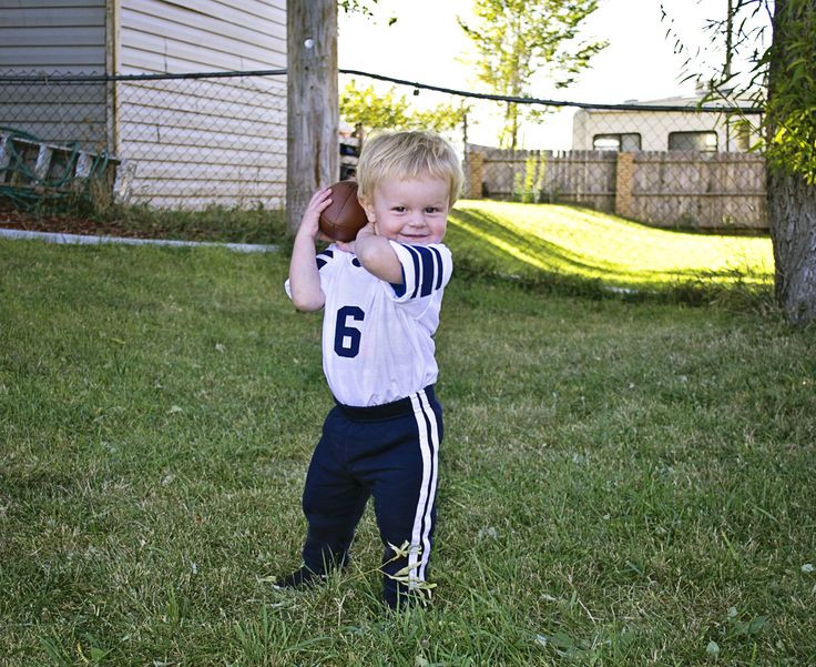 Best ideas about DIY Football Player Costume
. Save or Pin DIY Football Costume Now.