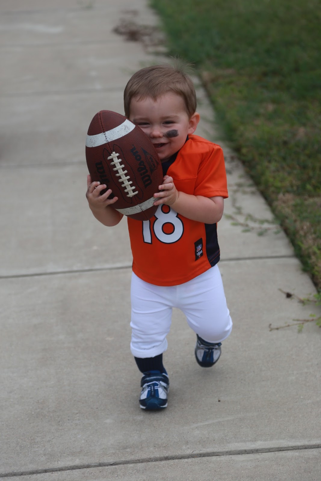 Best ideas about DIY Football Player Costume
. Save or Pin The Life of Mrs Martinez Grant Halloween 2015 Now.