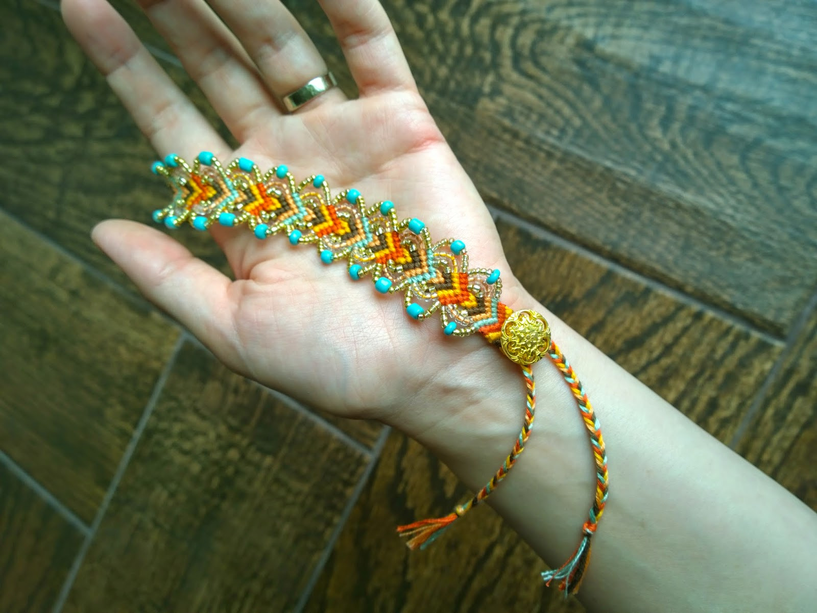 Best ideas about DIY Friendship Bracelets
. Save or Pin Wonderful DIY Pretty Leaf Friendship Bracelets Now.