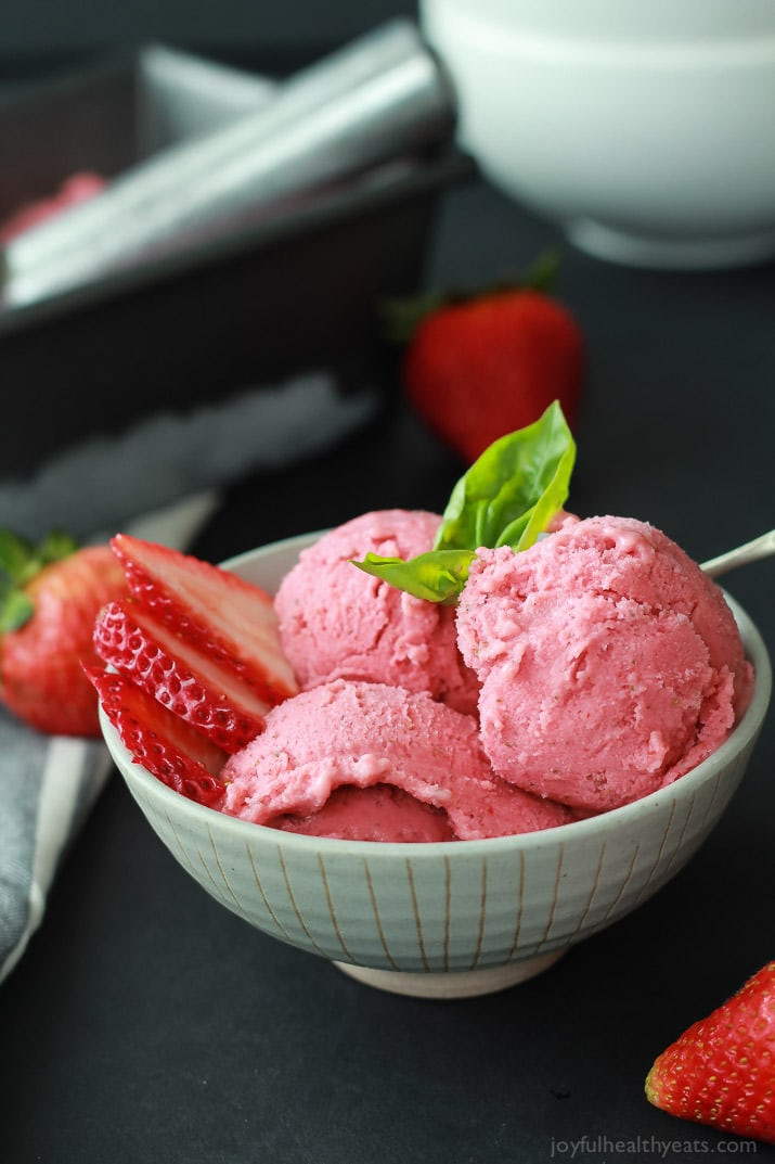 Best ideas about DIY Frozen Yogurt
. Save or Pin Strawberry Basil Homemade Frozen Yogurt Recipe Now.