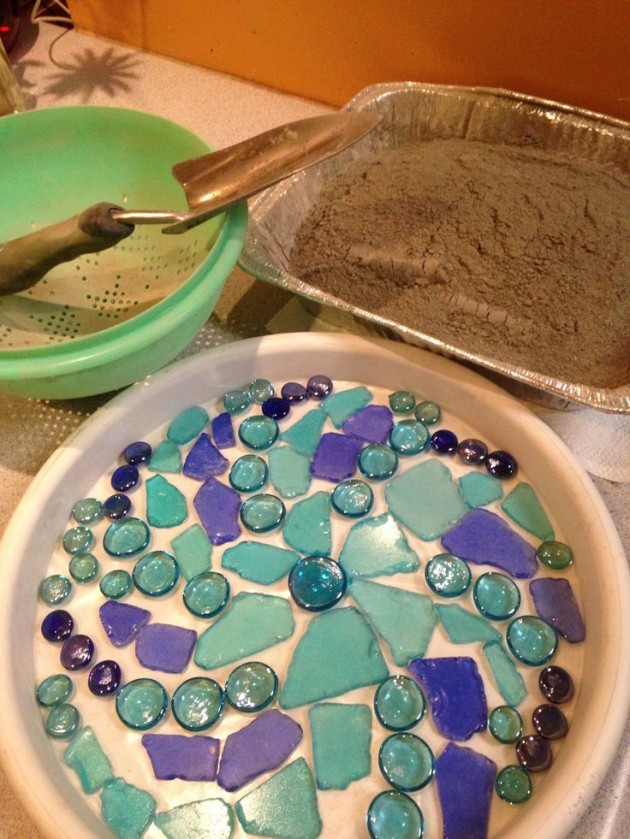 Best ideas about DIY Garden Stepping Stones
. Save or Pin 25 Amazing DIY Stepping Stone Ideas for your Garden Now.