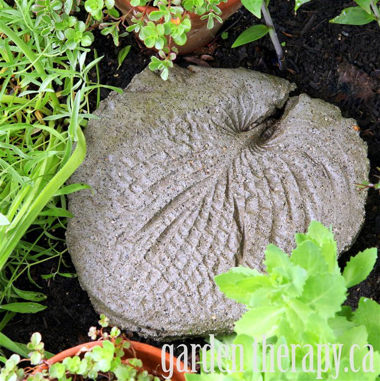 Best ideas about DIY Garden Stepping Stones
. Save or Pin Using Leaves to Cast Concrete Stepping Stones Now.