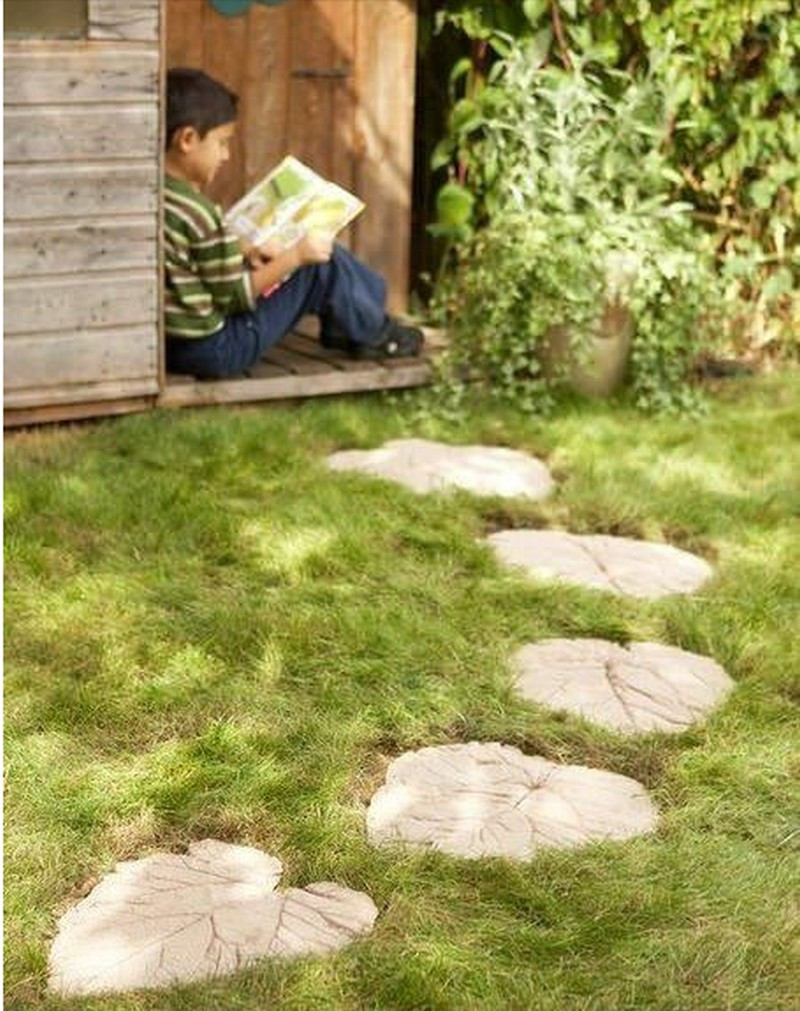 Best ideas about DIY Garden Stones
. Save or Pin DIY Leaf Shaped Stepping Stones Now.