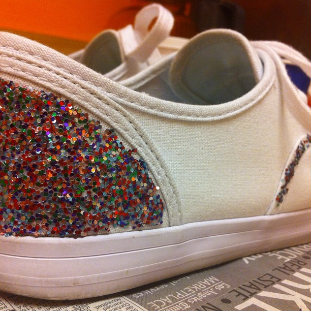 Best ideas about DIY Glitter Shoes
. Save or Pin DIY Glitter Shoes Little Bits of Now.