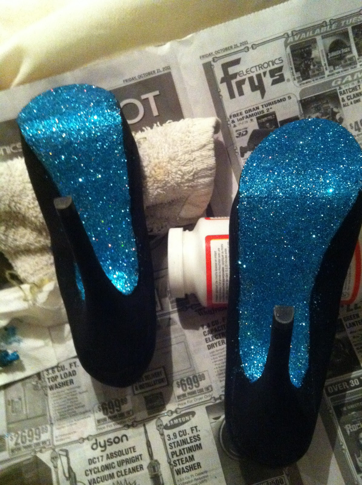 Best ideas about DIY Glitter Shoes
. Save or Pin Restyle Restore Rejoice DIY Glitter Pumps Now.