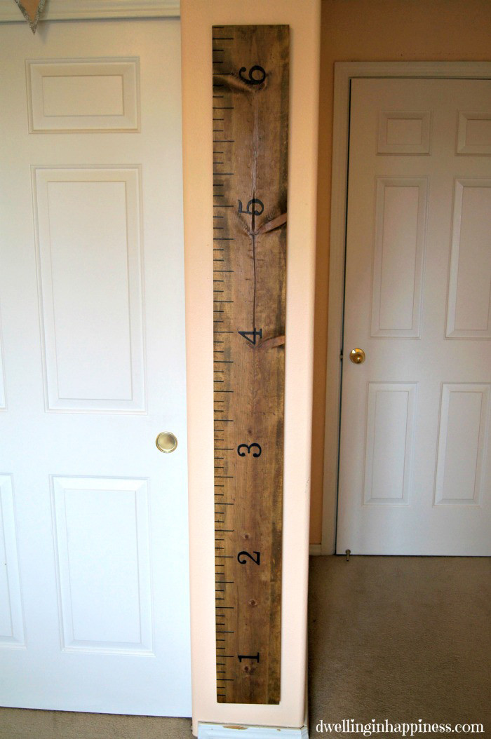 Best ideas about DIY Growth Chart
. Save or Pin DIY Ruler Growth Chart Made To Be A Momma Now.