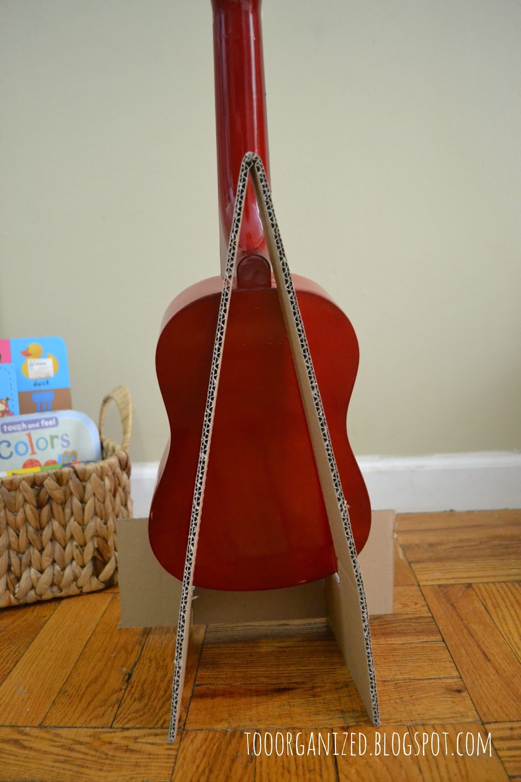 Best ideas about DIY Guitar Stand
. Save or Pin DIY CARDBOARD GUITAR STAND Now.