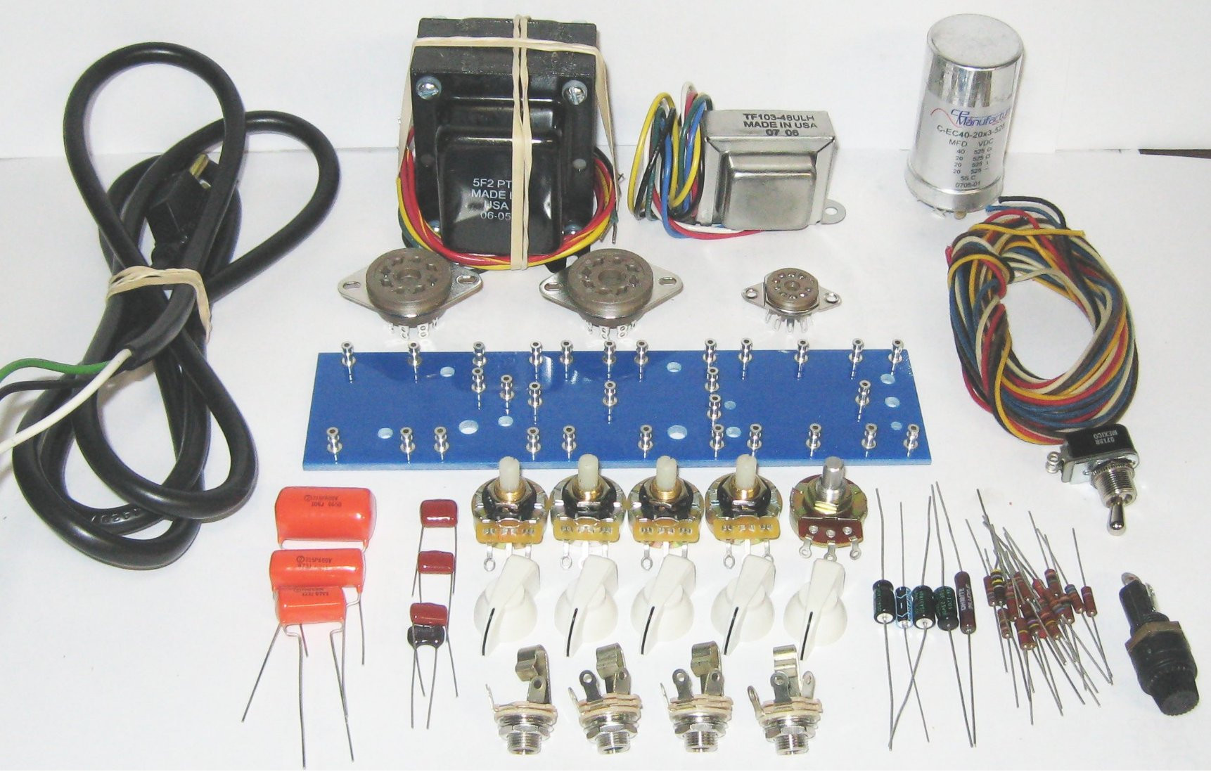 Best ideas about DIY Guitar Tube Amplifier Kit
. Save or Pin AA764 Blackface Vibro Champ DIY Tube Guitar Amp Kit Now.