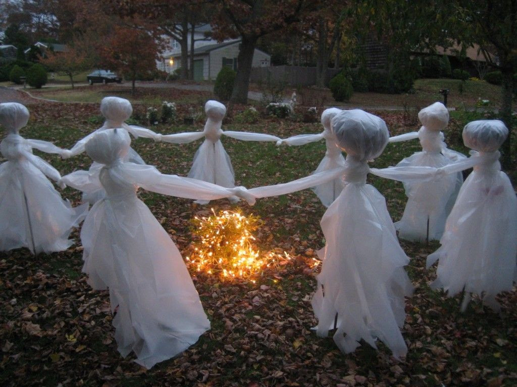 Best ideas about DIY Halloween Decorations For Outside
. Save or Pin 50 Easy DIY Outdoor Halloween Decoration Ideas for 2017 Now.