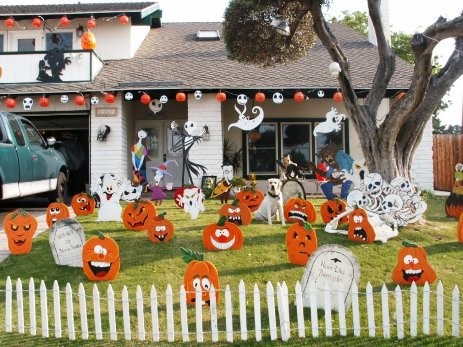 Best ideas about DIY Halloween Decorations For Outside
. Save or Pin Outdoor Halloween Decorations Ideas To Stand Out Now.