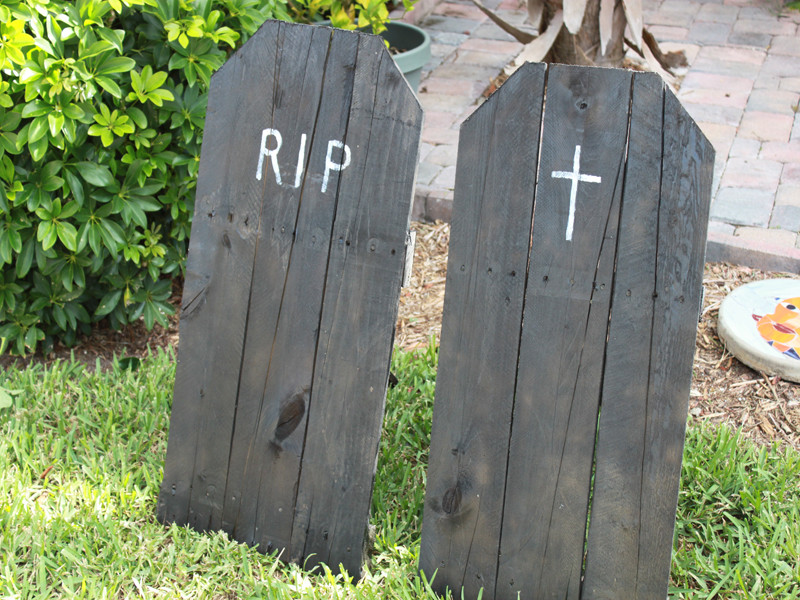 Best ideas about DIY Halloween Tombstones
. Save or Pin diy halloween tombstones Now.