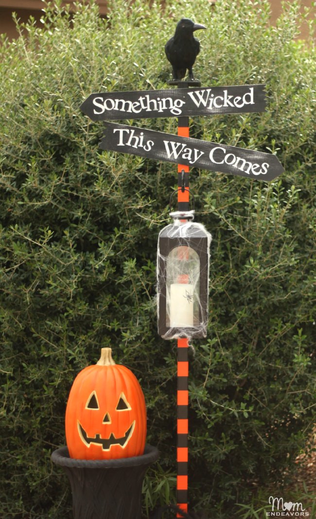 Best ideas about DIY Halloween Yard Decorations
. Save or Pin DIY Halloween Spooky Lantern Sign Post Now.