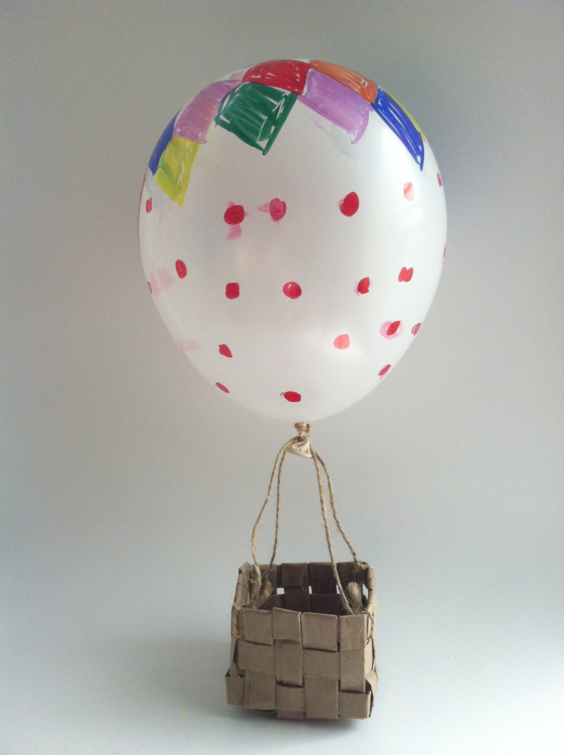 Best ideas about DIY Hot Air Balloon
. Save or Pin DIY Hot Air Balloon Birthday Decoration Now.