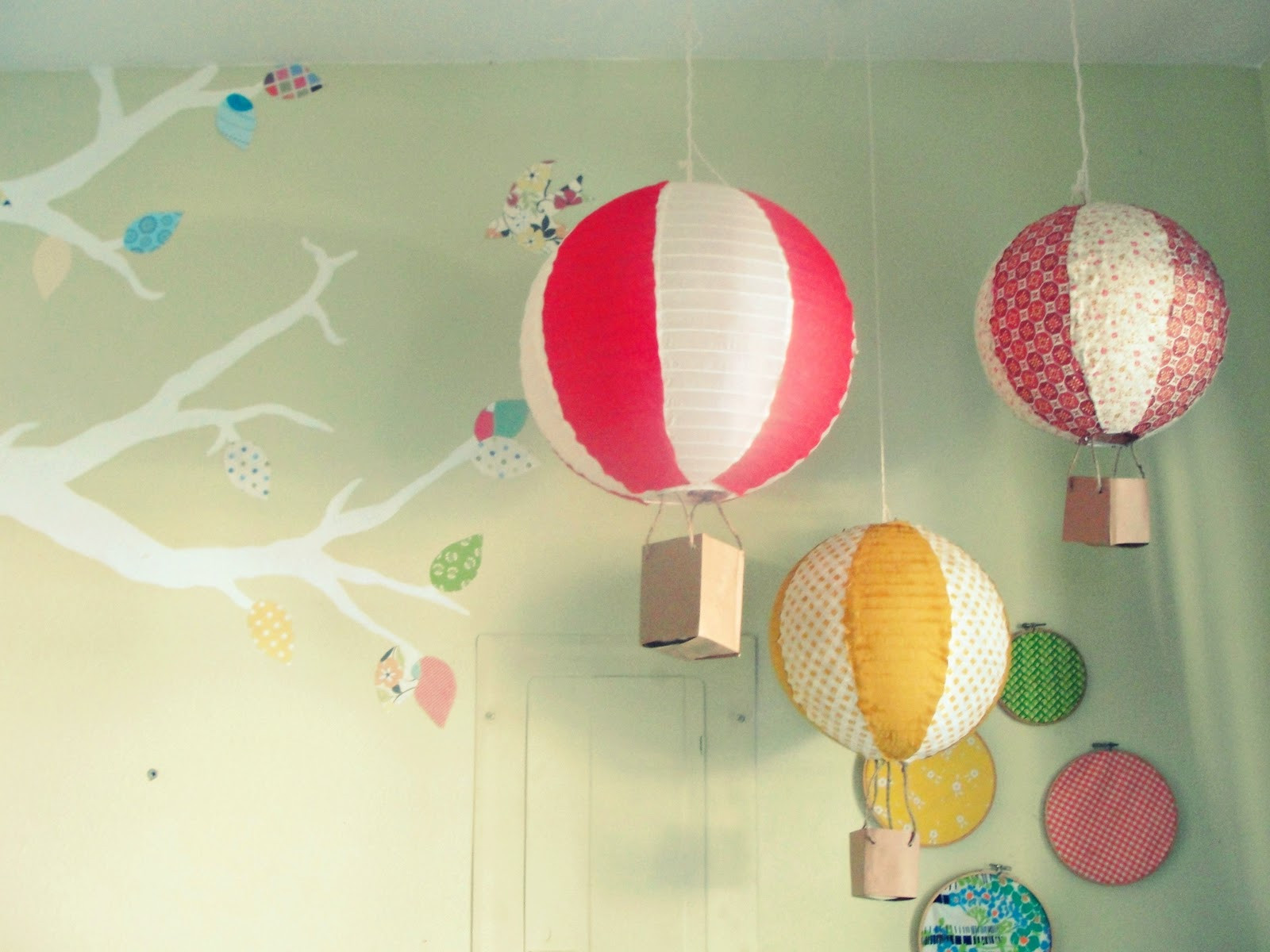 Best ideas about DIY Hot Air Balloon
. Save or Pin The Joyeful Journey diy paper lantern hot air balloons Now.