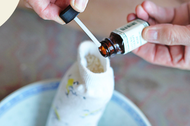 Best ideas about DIY Hot Pack
. Save or Pin DIY Homeopathic Aromatherapy Hot Packs with Rice Now.
