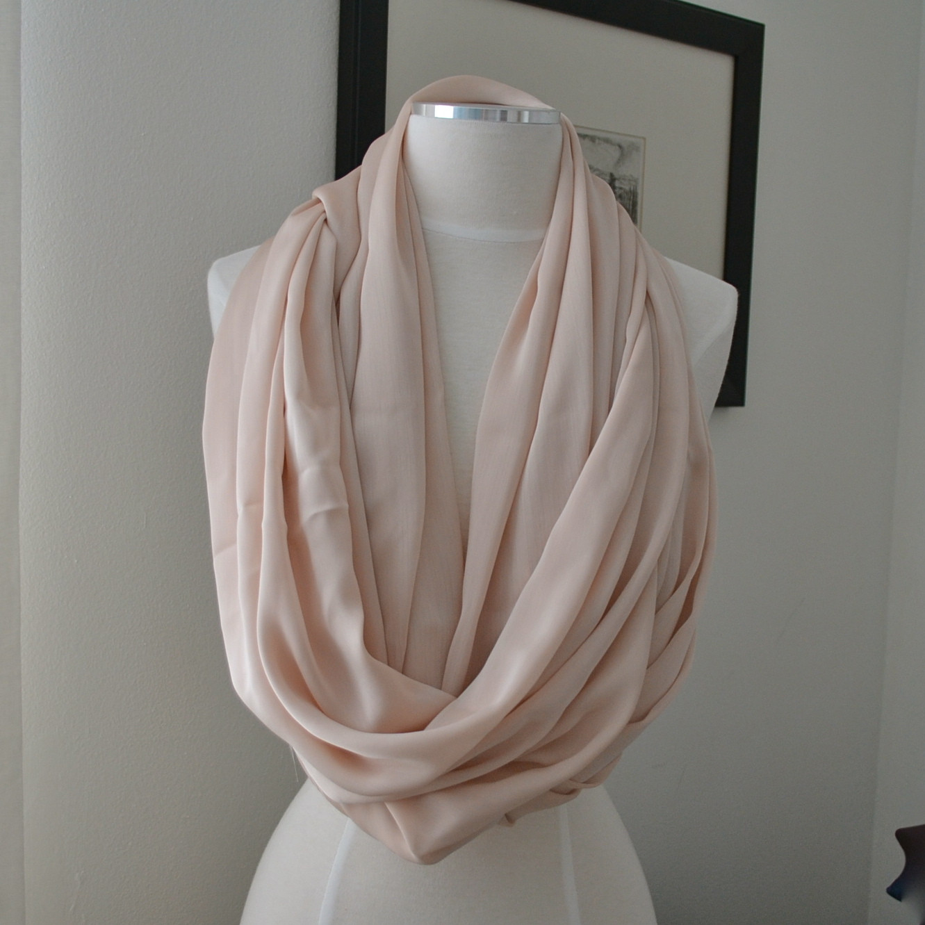 Best ideas about DIY Infinity Scarf
. Save or Pin DIY No Sew Infinity Scarf The Fab and Frugal Now.
