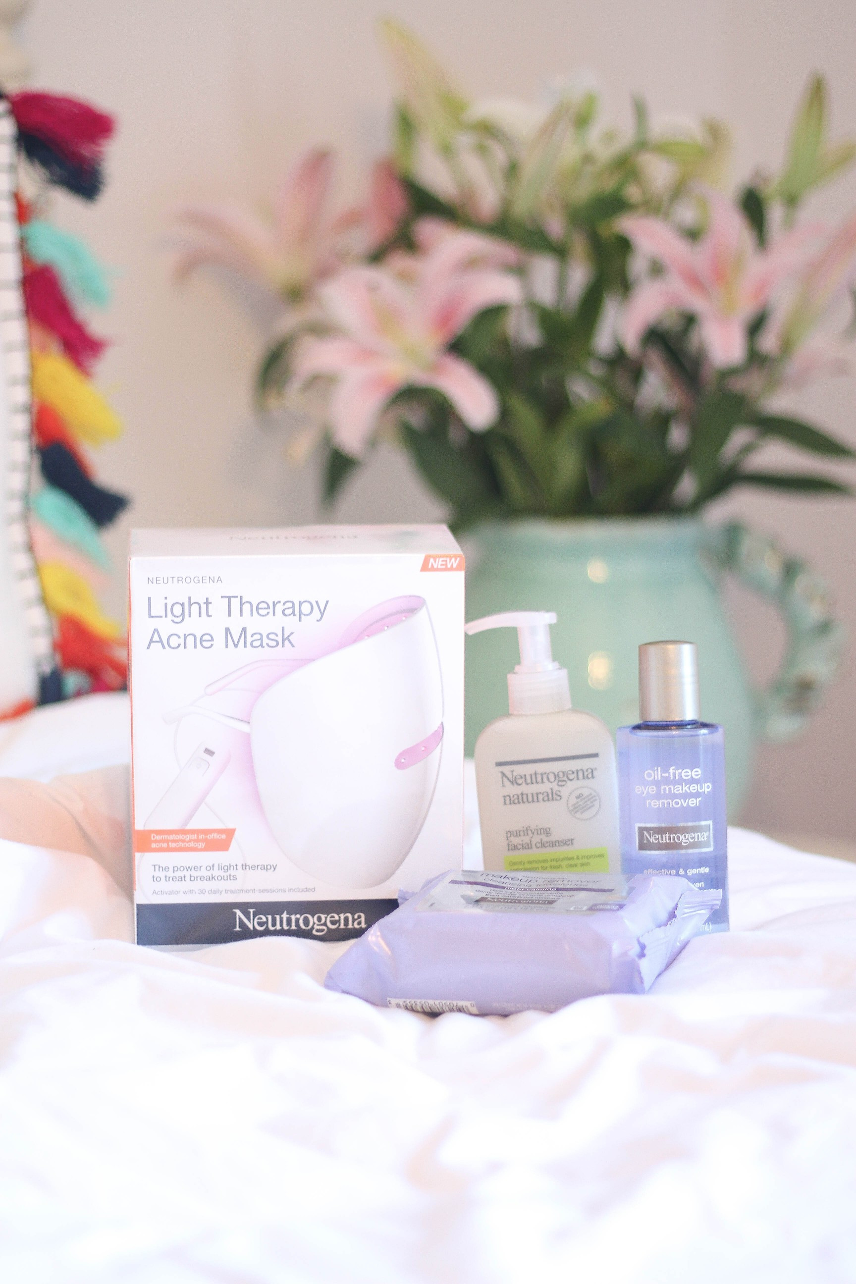 Best ideas about DIY Light Therapy
. Save or Pin DIY Facial with Neutrogena Light Therapy Acne Mask Now.
