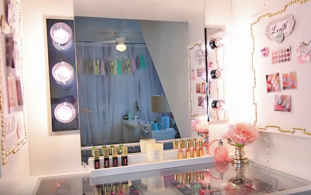 Best ideas about DIY Lighted Mirror
. Save or Pin Glam DIY Lighted Vanity Mirrors Now.