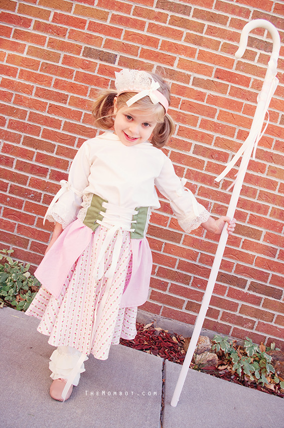Best ideas about DIY Little Bo Peep Costume
. Save or Pin Little Bo Peep and her sheep Halloween costumes The Mombot Now.
