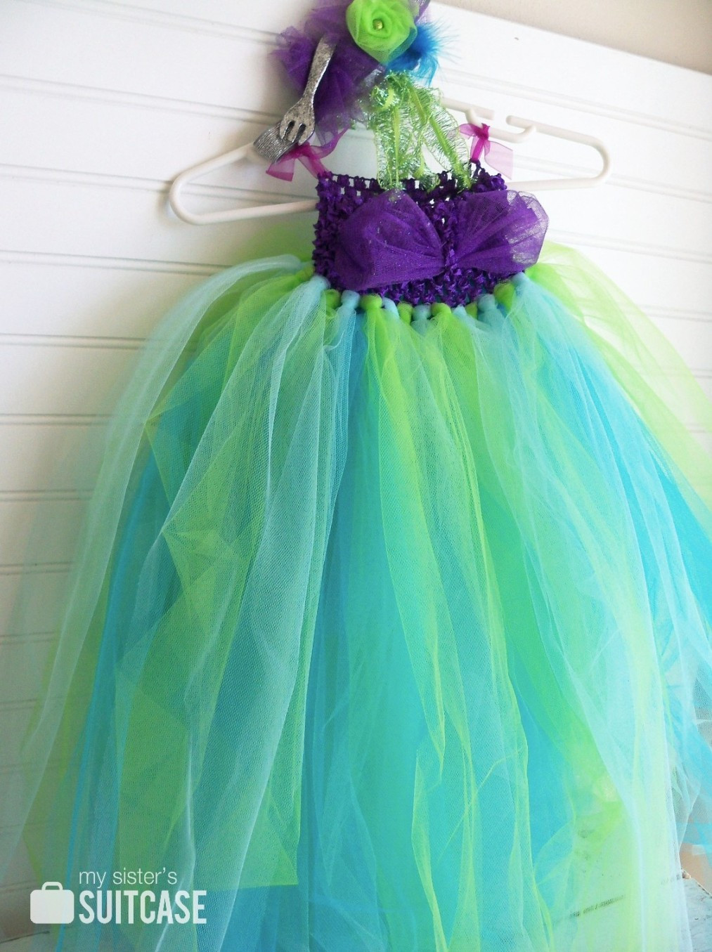 Best ideas about DIY Little Mermaid Costumes
. Save or Pin Costume Hair Accessory Ideas My Sister s Suitcase Now.