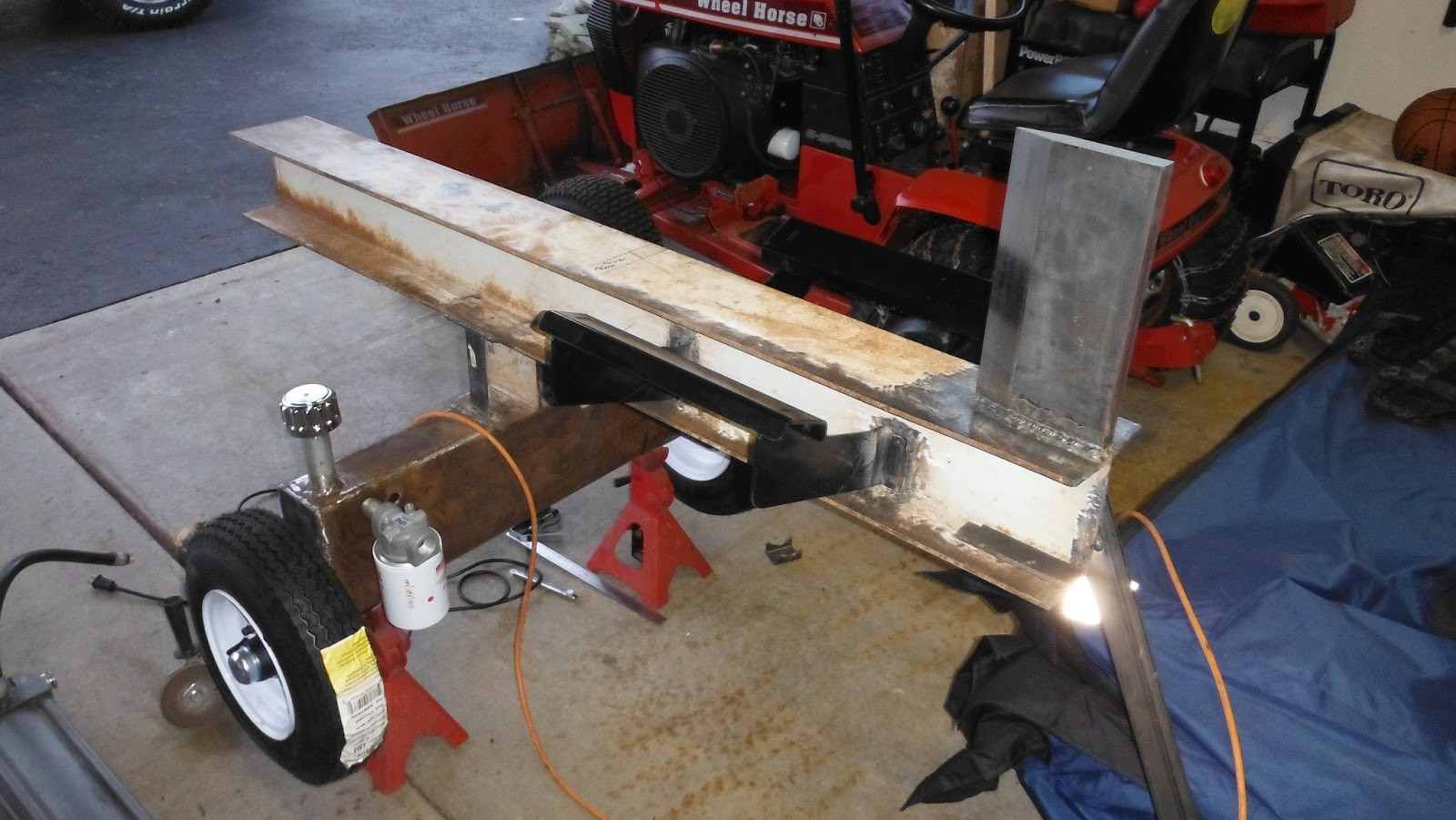 Best ideas about DIY Log Splitter
. Save or Pin Building my homemade log splitter Now.
