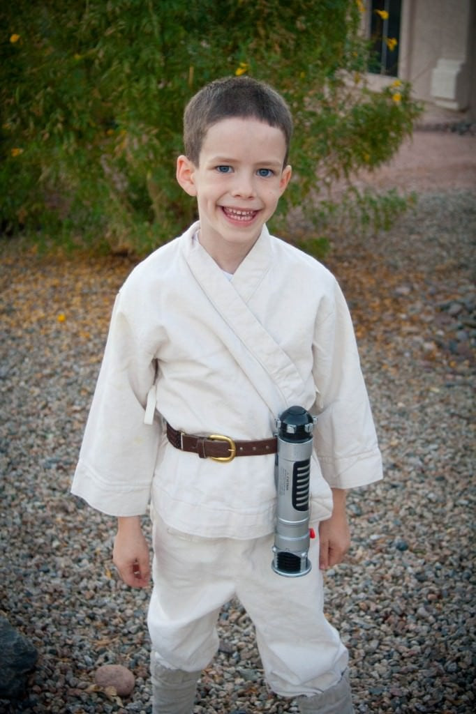 Best ideas about DIY Luke Skywalker Costumes
. Save or Pin Star Wars Family Costumes May the force be with ALL of you Now.