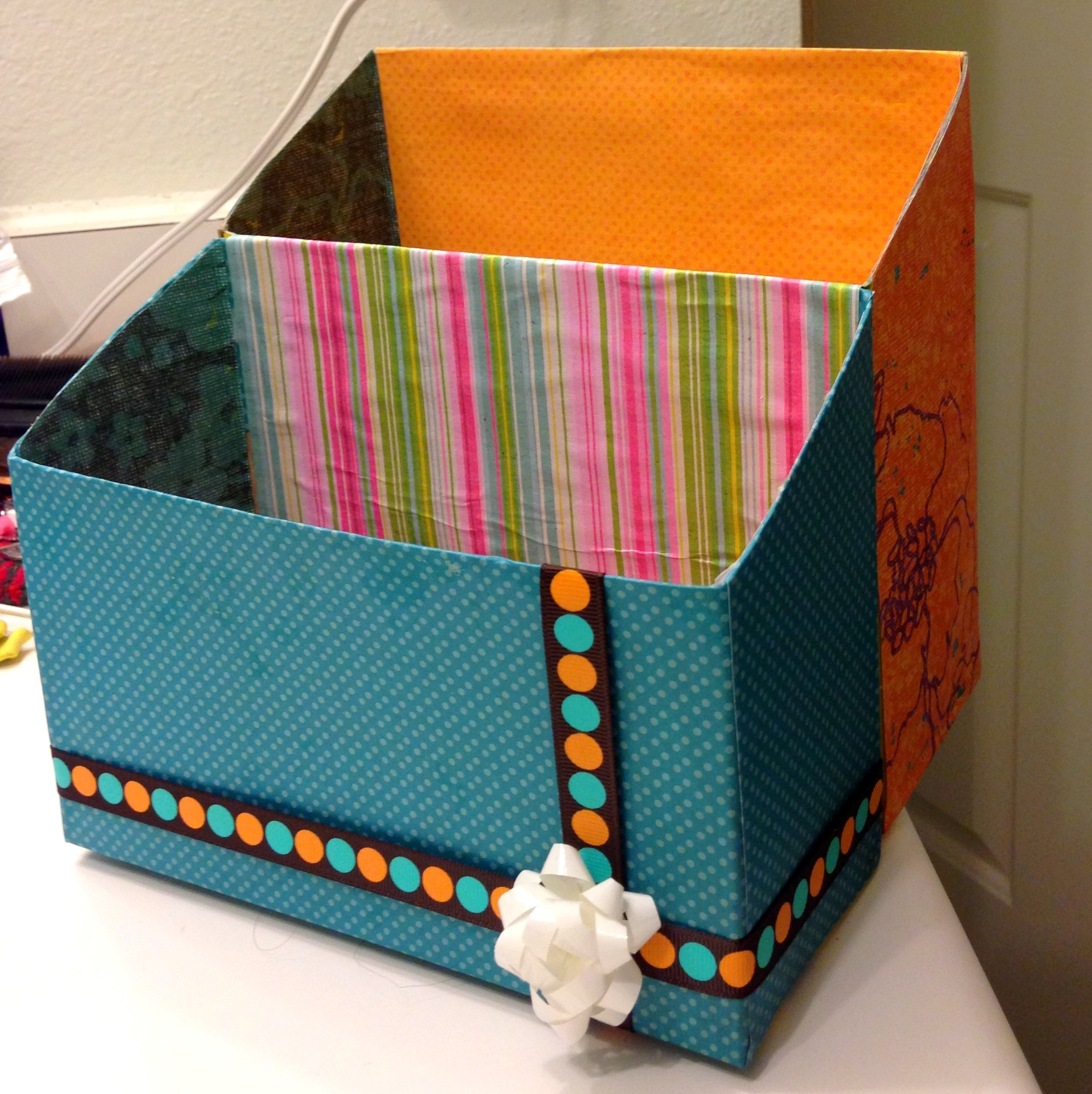Best ideas about DIY Mail Organizer
. Save or Pin DIY mail organizer from cereal box Now.