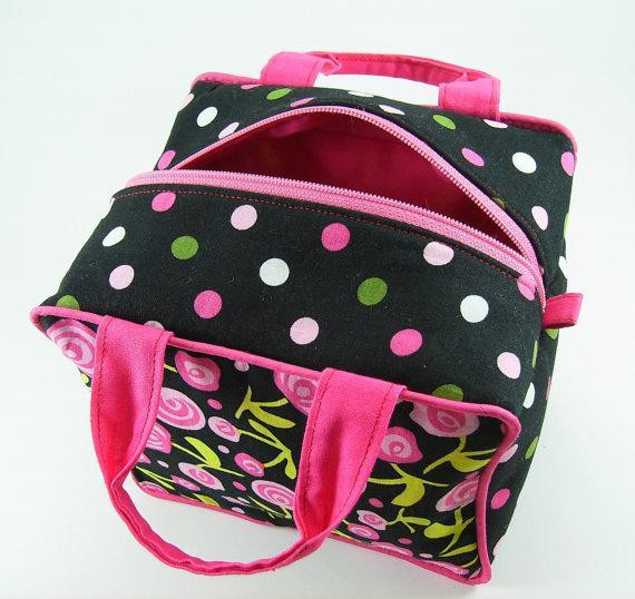 Best ideas about DIY Makeup Bag
. Save or Pin 12 Adorable DIY Makeup Bag Patterns to Sew Now.