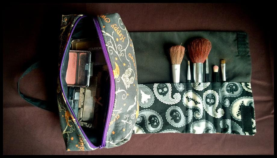 Best ideas about DIY Makeup Bag
. Save or Pin 12 Adorable DIY Makeup Bag Patterns to Sew Now.