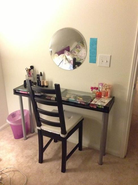 Best ideas about DIY Makeup Tables
. Save or Pin 22 Small Dressing Area Ideas Bringing New Sensations into Now.