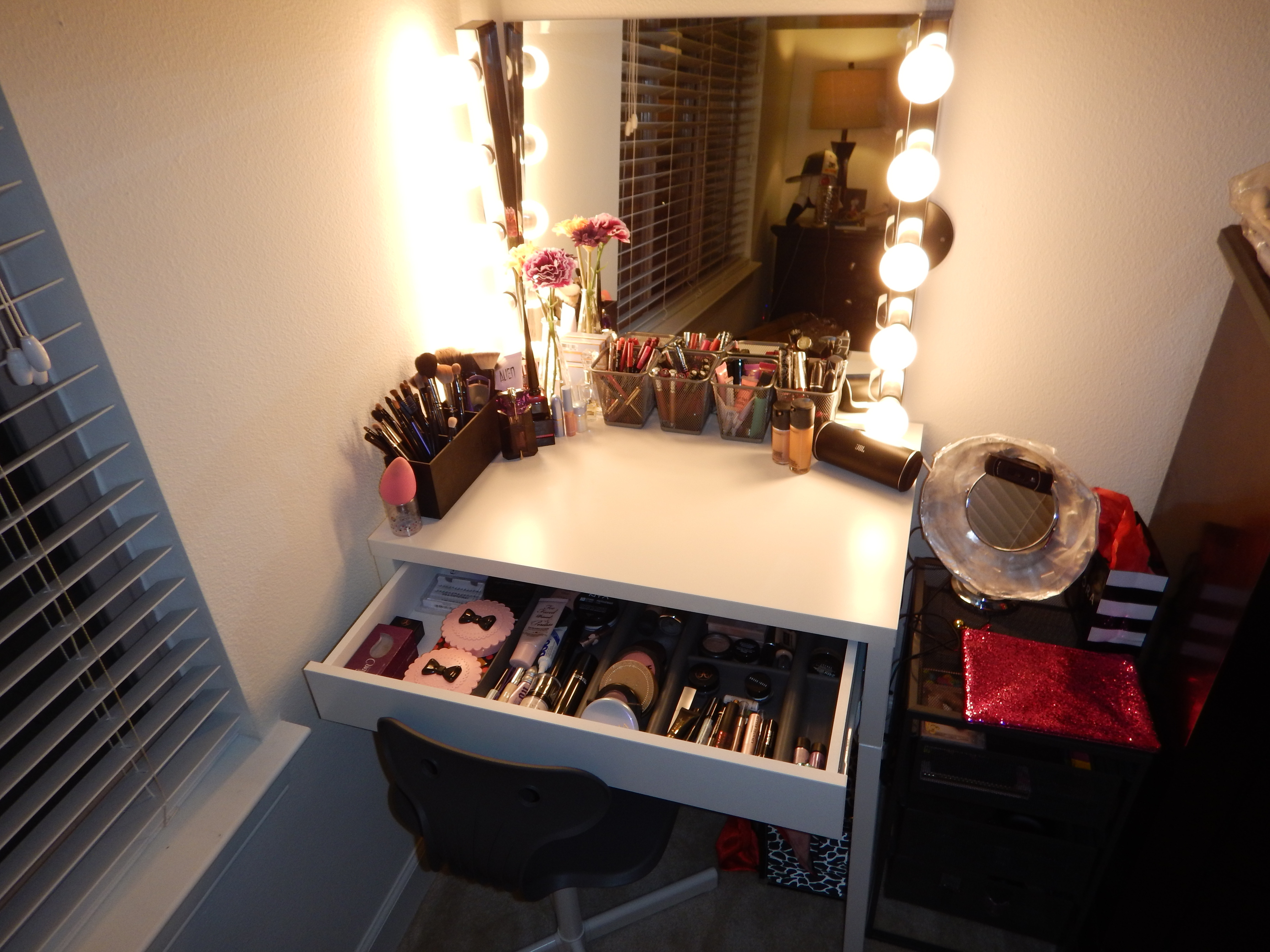 Best ideas about DIY Makeup Vanity With Lights
. Save or Pin DIY Hollywood Style Makeup Vanity from IKEA Now.