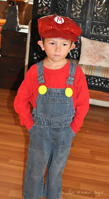 Best ideas about DIY Mario Costume
. Save or Pin Homemade Mario Costume costumes y disfraces Now.