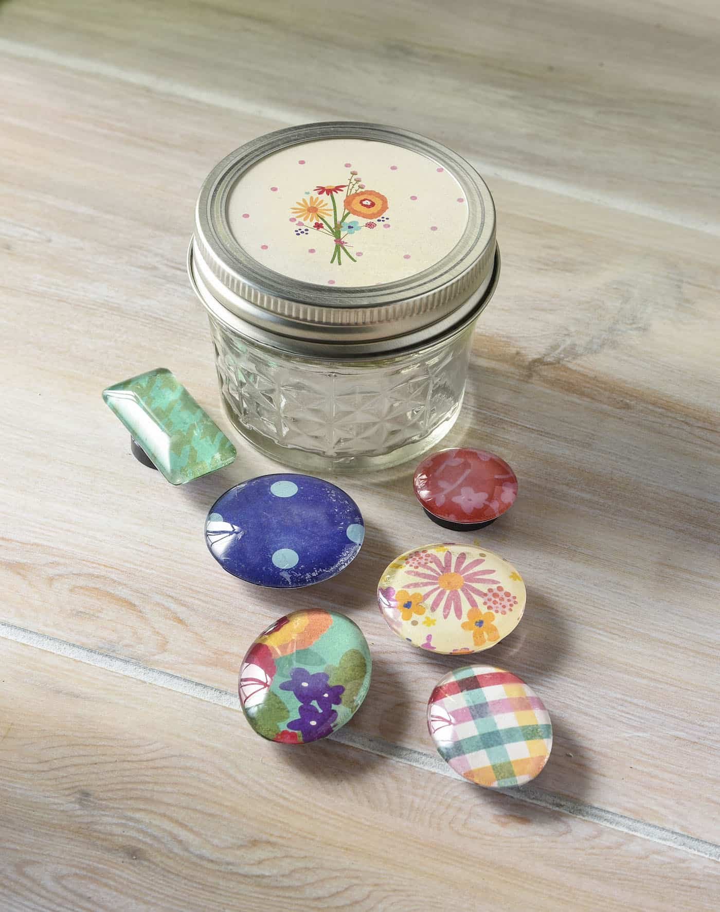 Best ideas about DIY Mason Jar Crafts
. Save or Pin Mason Jar Gifts Easy Handmade Magnets Mod Podge Rocks Now.