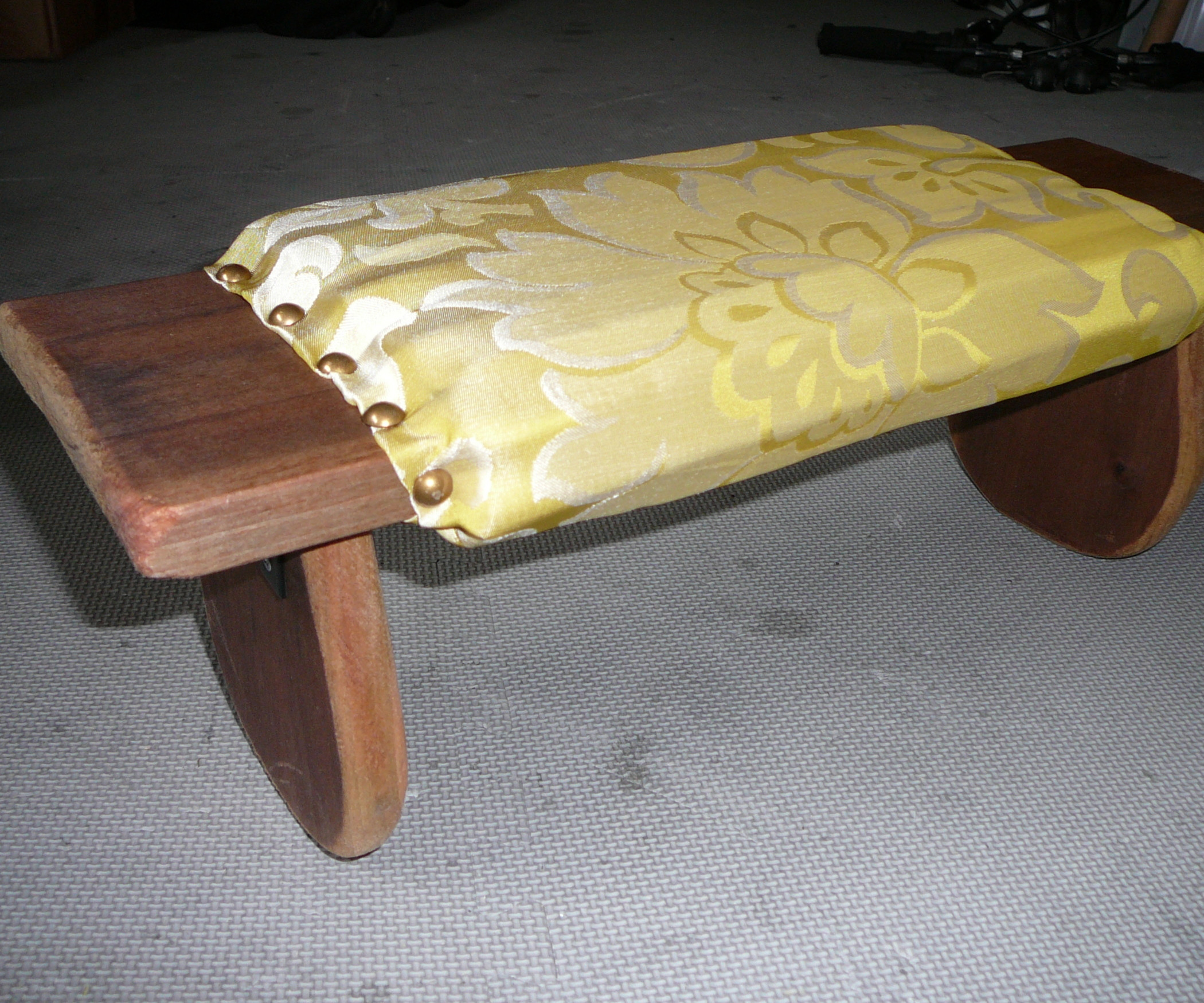 Best ideas about DIY Meditation Bench
. Save or Pin How to Make a Meditation Bench Now.