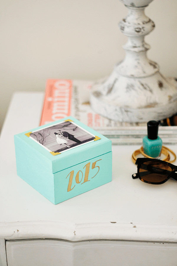 Best ideas about DIY Memory Boxes
. Save or Pin DIY Memory Box — Wellnesting Now.