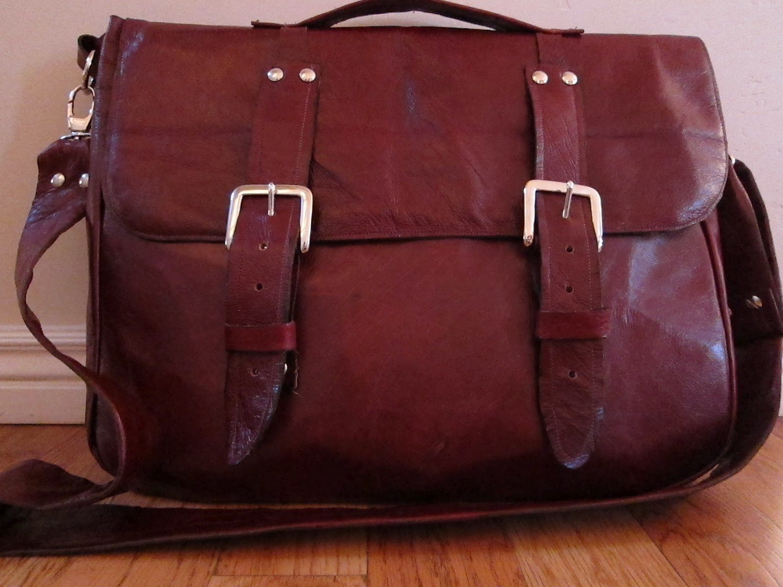 Best ideas about DIY Messenger Bag
. Save or Pin do it yourself divas DIY Leather Messenger Bag for Men Now.