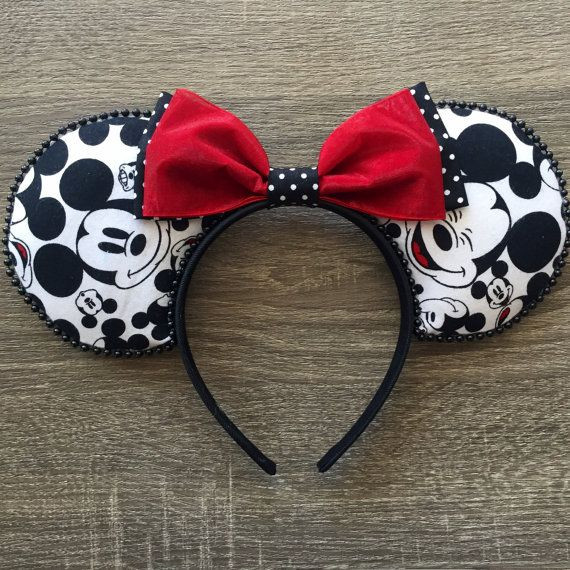 Best ideas about DIY Mickey Mouse Ears
. Save or Pin 25 best ideas about Mickey Mouse Ears on Pinterest Now.