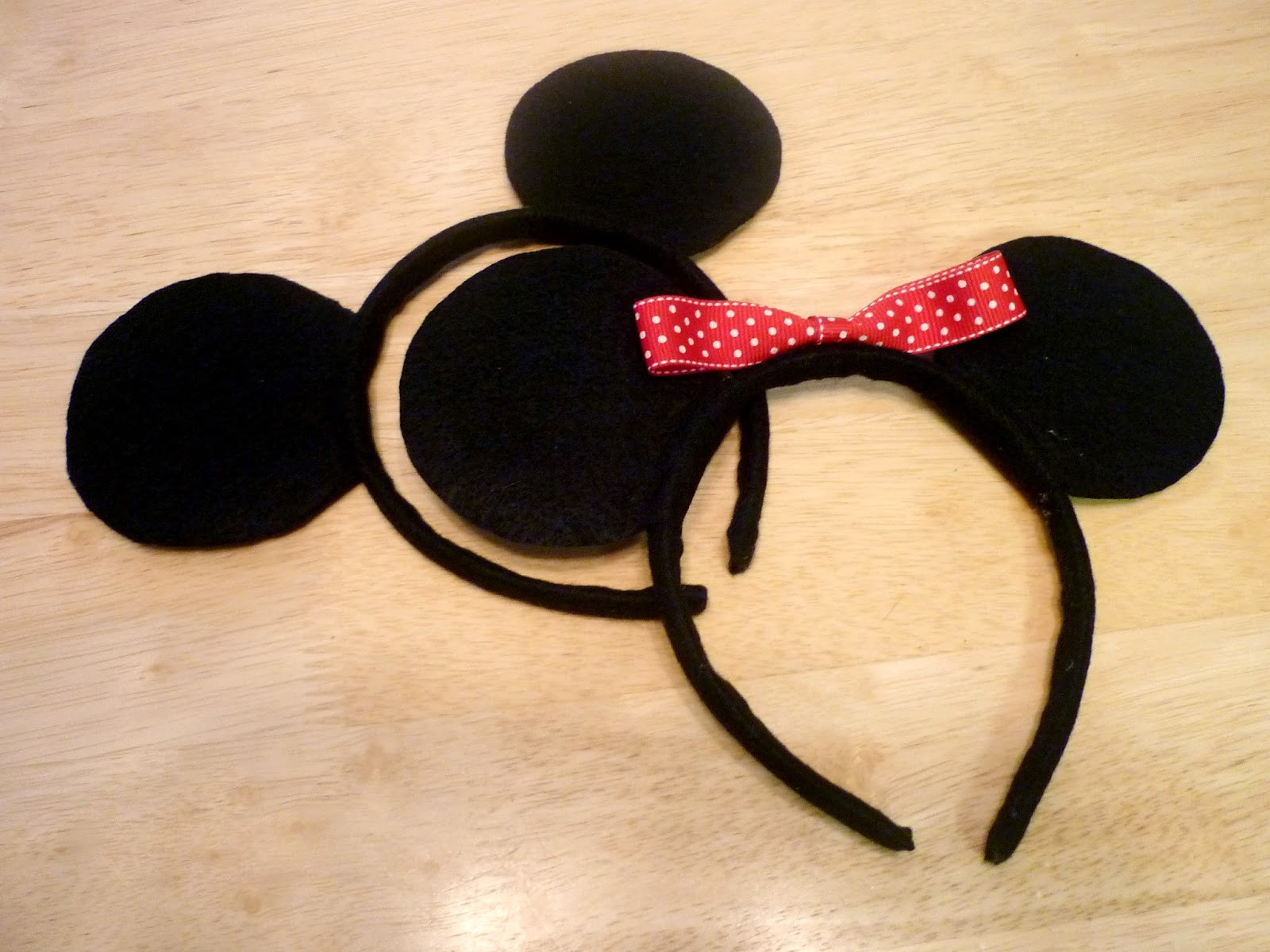 Best ideas about DIY Minnie Mouse Ears
. Save or Pin The Handy Dandy Helper DIY Minnie Mouse Ears Now.