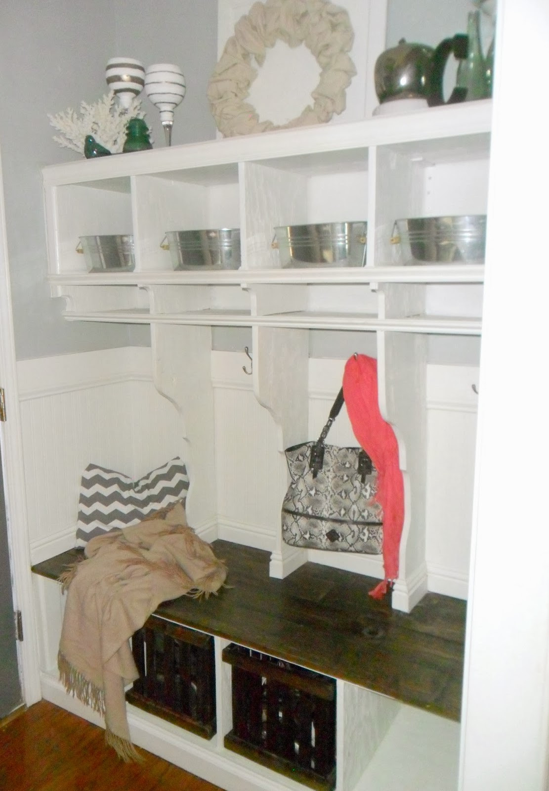 Best ideas about DIY Mud Room
. Save or Pin Remodelaholic Now.