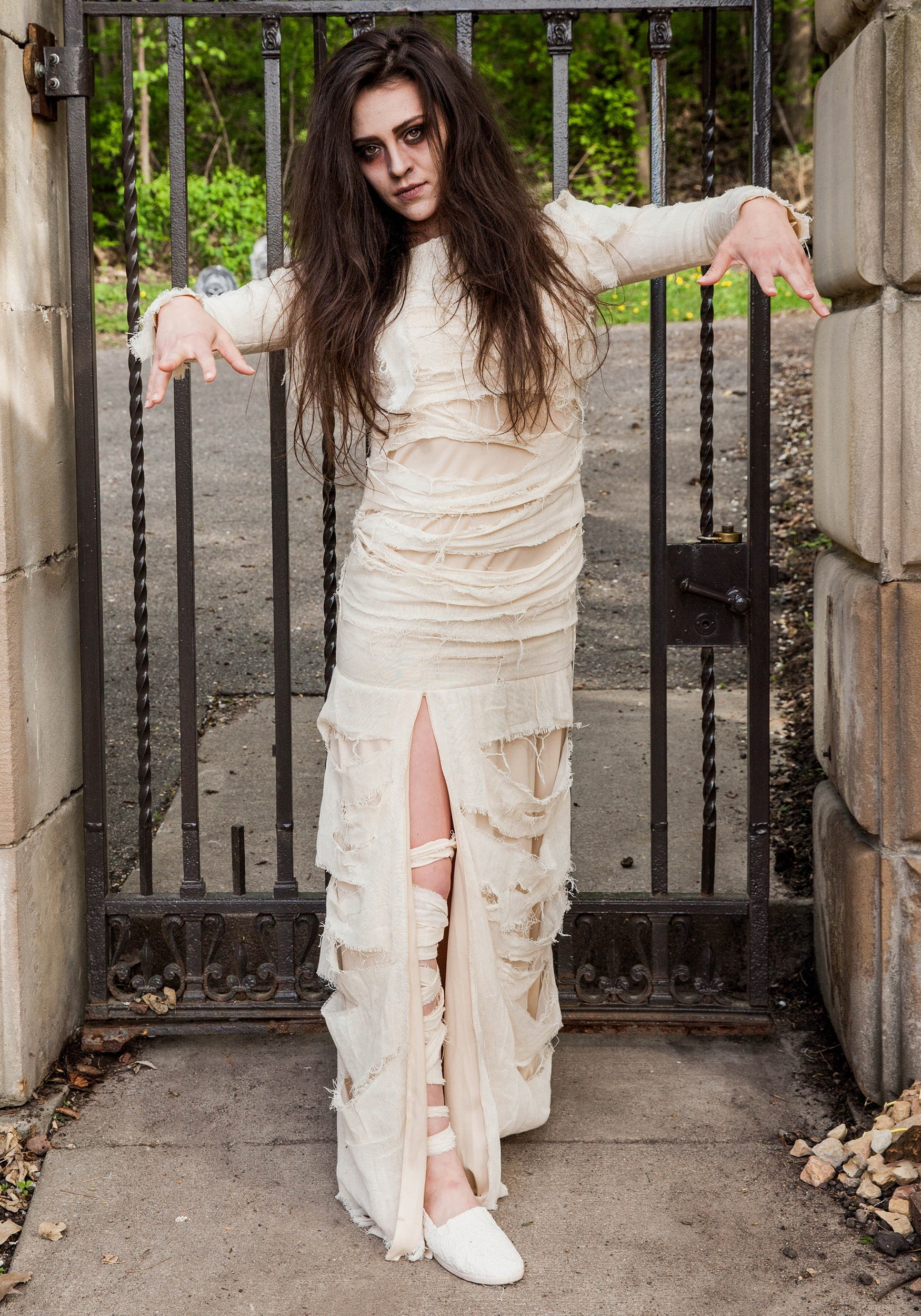 Best ideas about DIY Mummy Costume Womens
. Save or Pin Women s Full Length Mummy Costume Now.