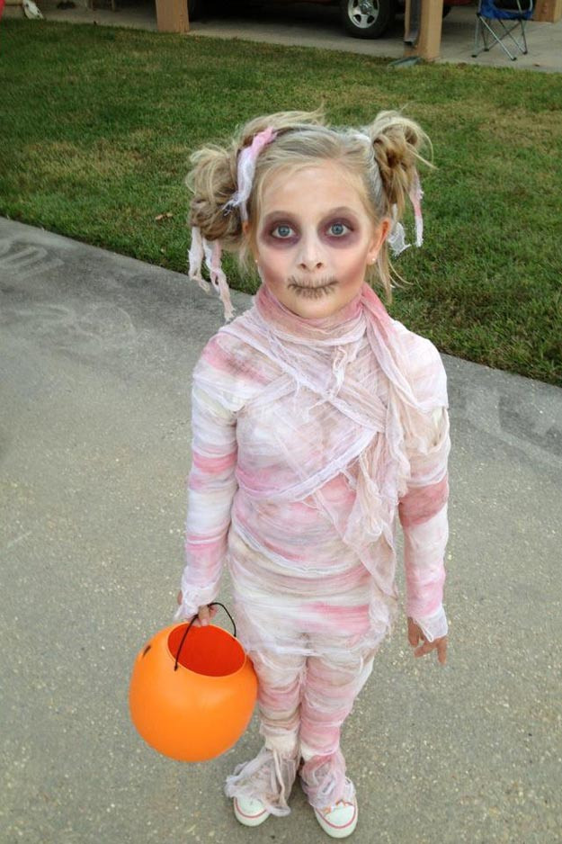 Best ideas about DIY Mummy Costume Womens
. Save or Pin DIY Mummy Costume Now.