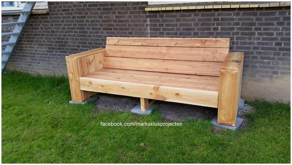 Best ideas about DIY Outdoor Bench Plans
. Save or Pin DIY Pallet Garden Bench Now.