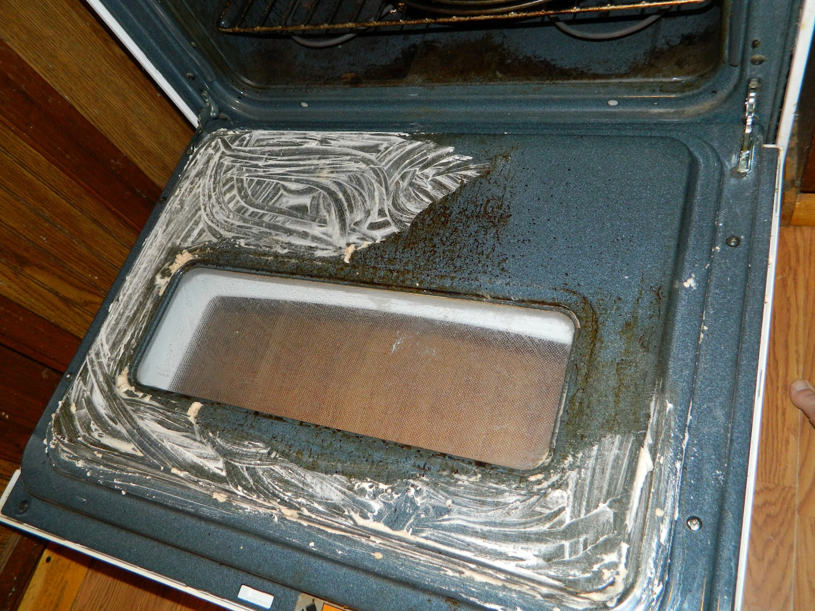 Best ideas about DIY Oven Cleaner
. Save or Pin Farm Girl Tails Homemade Oven Cleaner Now.